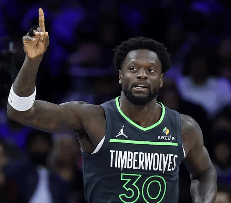 开云体育入口-ESPN预测明日比赛：鹈鹕胜率27.6%，森林狼胜率72.4%